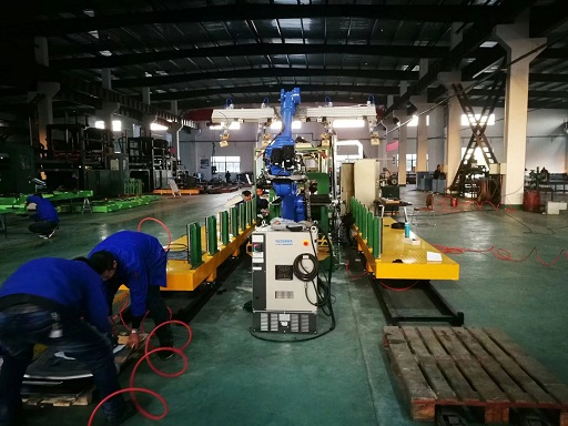 Robot full servo intelligent automatic line